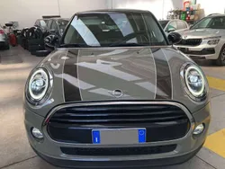 Grigio Usata 2018 Mini Cooper Hype Due volumi | 16.000 € (Ottimo prezzo)