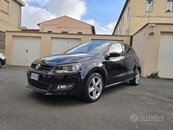 Nero Usata 2014 VW Polo Tre volumi | 7500 € (Ottimo prezzo)