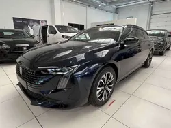 Blu Nuova 2024 Peugeot 508 Allure Station wagon | 34.400 € (Buon prezzo)