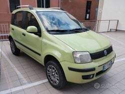 Usata 2006 Fiat Panda 4x4 Due volumi | 3950 €
