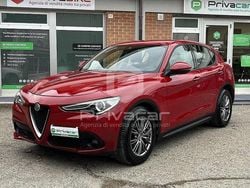 Rosso Usata 2017 Alfa Romeo Stelvio Business SUV | 18.500 € (Buon prezzo)