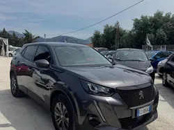 Grigio Usata 2020 Peugeot 2008 Allure SUV | 16.500 € (Buon prezzo)