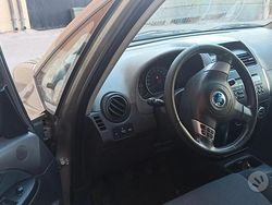 Usata 2006 Fiat Sedici SUV | 5000 € (Buon prezzo)