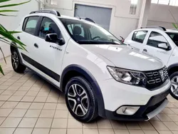 Usata 2020 Dacia Sandero Anniversary Due volumi | 13.590 € (Buon prezzo)