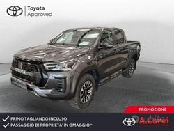 Grigio Usata 2023 Toyota HiLux Sport Pick-up | 51.911 € (Molto cara)