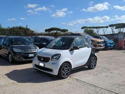 Bianco Usata 2015 Smart ForTwo Coupé Due volumi | 8800 € (Buon prezzo)