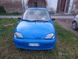 Blu Usata 2005 Fiat 600 Due volumi | 1300 € (Buon prezzo)