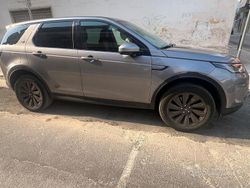 Grigio Usata 2020 Land Rover Discovery 5 SUV | 27.000 € (Ottimo prezzo)