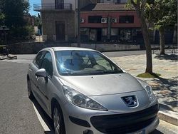 Grigio Usata 2010 Peugeot 207 Due volumi | 1700 € (Super prezzo)