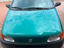 Verde Usata 1998 Fiat Punto Due volumi | 2700 € (Molto cara)