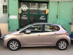 Marrone Usata 2012 Peugeot 208 Allure Due volumi | 4999 € (Buon prezzo)