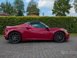 Usata 2015 Alfa Romeo 4C Spider Cabrio | 82.990 €