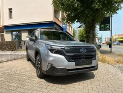 Argento Nuova 2025 Subaru Forester Style SUV | 36.900 €