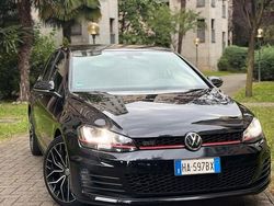 Nero Usata 2014 VW Golf VII GTI Tre volumi | 22.000 €
