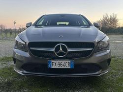 Argento Usata 2018 Mercedes CLA180 Shooting Brake Business Station wagon | 15.200 € (Cara)