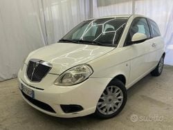 Bianco Usata 2010 Lancia Ypsilon Due volumi | 3900 € (Buon prezzo)