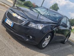Usata 2011 Chevrolet Cruze Tre volumi | 3300 € (Ottimo prezzo)