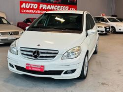 Bianco Usata 2008 Mercedes B180 Monovolume | 3500 € (Buon prezzo)