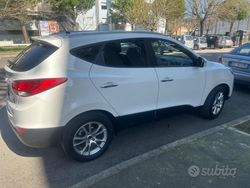 Bianco Usata 2013 Hyundai ix35 SUV | 9000 € (Cara)