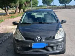 Usata 2006 Renault Clio III Due volumi | 2150 €