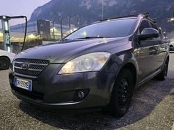 Grigio Usata 2009 Kia Ceed LX Due volumi | 1999 € (Ottimo prezzo)