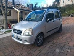 Grigio Usata 2005 Suzuki Wagon R Monovolume | 2500 €