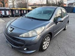 Grigio Usata 2008 Peugeot 207 Tre volumi | 1950 € (Ottimo prezzo)