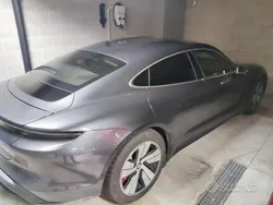 Grigio Usata 2020 Porsche Taycan 4S Performance Package Tre volumi | 59.000 € (Buon prezzo)
