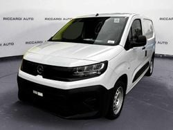 Bianco Nuova 2025 Opel Combo S Monovolume | 19.590 € (Ottimo prezzo)