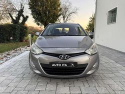 Grigio Usata 2012 Hyundai i20 Edition Due volumi | 4600 € (Buon prezzo)