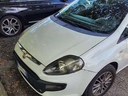 Bianco Usata 2011 Fiat Punto Evo Due volumi | 1700 € (Ottimo prezzo)