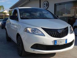 Bianco Usata 2023 Lancia Ypsilon S Due volumi | 12.290 € (Buon prezzo)