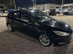 Nero Usata 2017 Ford Focus Titanium X Tre volumi | 9800 € (Buon prezzo)