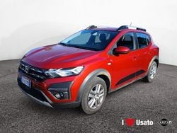 Rosso Usata 2022 Dacia Sandero Comfort Due volumi | 13.700 € (Buon prezzo)