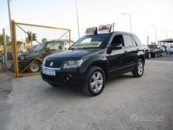 Nero Usata 2012 Suzuki Grand Vitara SUV | 9900 € (Cara)