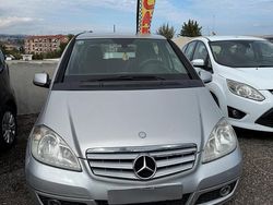 Argento Usata 2010 Mercedes A180 Avantgarde Tre volumi | 3990 € (Buon prezzo)