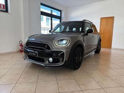 Grigio tetto nero Usata 2019 Mini Cooper SD Countryman SUV | 19.900 € (Buon prezzo)