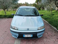 Blu Usata 2000 Fiat Punto Due volumi | 750 € (Buon prezzo)