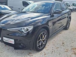 Nero metallizzato Usata 2018 Alfa Romeo Stelvio Executive SUV | 21.500 € (Buon prezzo)
