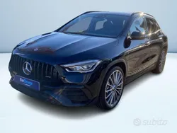 Nero metallizzato Usata 2023 Mercedes GLA35 AMG AMG SUV | 47.400 € (Buon prezzo)