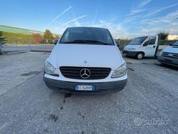 Bianco Usata 2010 Mercedes Vito Furgone | 3500 € (Super prezzo)