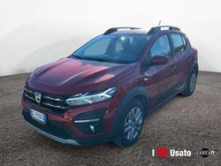 Rosso Usata 2022 Dacia Sandero Comfort Tre volumi | 13.900 € (Buon prezzo)