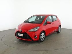 Rosso Usata 2017 Toyota Yaris Active | 9999 € (Buon prezzo)