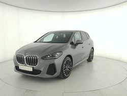 Skyscraper grey metallic Usata 2024 BMW 218 Active Tourer M Sport Monovolume | 34.800 € (Buon prezzo)