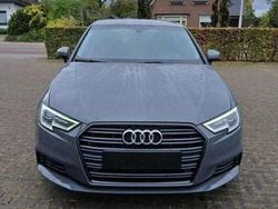 Grigio Usata 2018 Audi A3 Ambiente Tre volumi | 15.200 € (Buon prezzo)