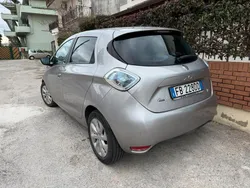 Usata 2015 Renault Zoe Intens Due volumi | 7000 € (Buon prezzo)