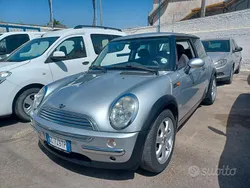 Argento Usata 2005 Mini ONE Due volumi | 3500 € (Buon prezzo)