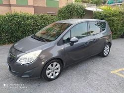 Grigio Usata 2012 Opel Meriva Cosmo Monovolume | 2000 € (Super prezzo)