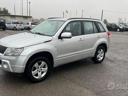 Argento Usata 2007 Suzuki Grand Vitara SUV | 6900 € (Buon prezzo)