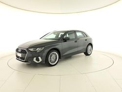 Grigio manhattan metallizzato Usata 2024 Audi A3 Tre volumi | 27.500 € (Ottimo prezzo)